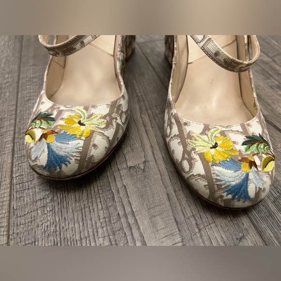 Dior vintage heels - Picture 2 of 8